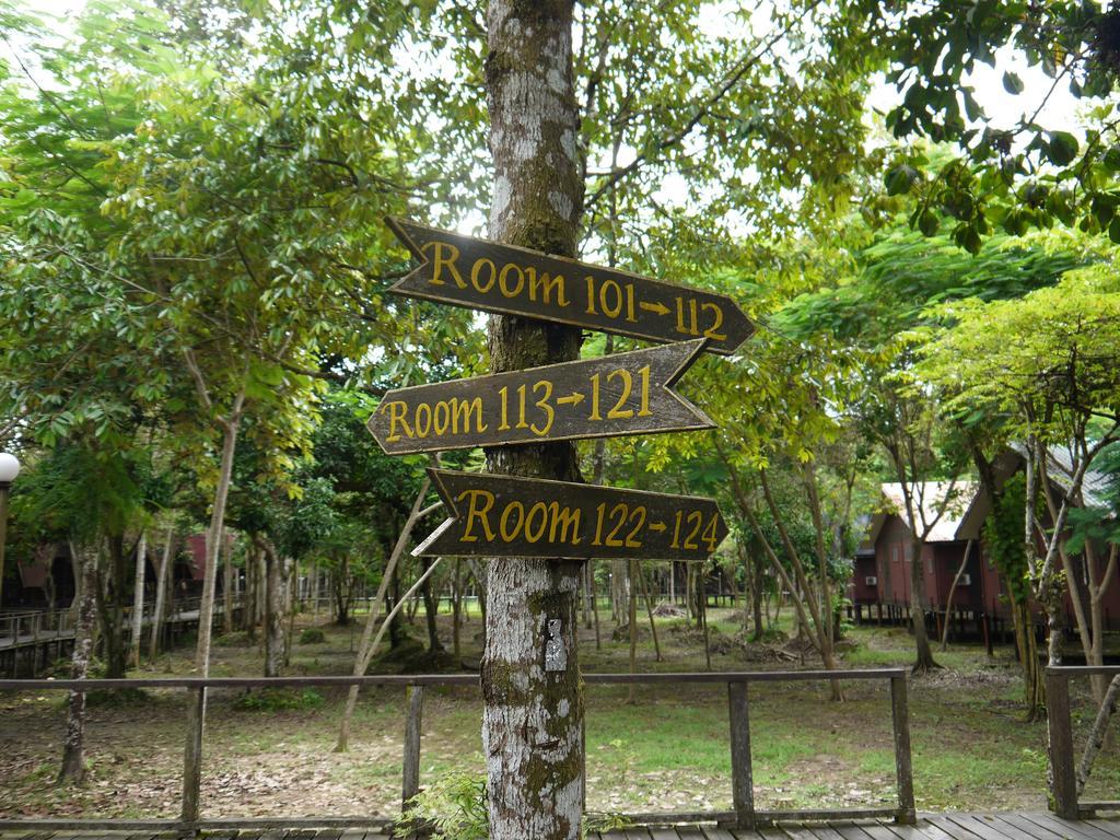 סנדקאן Bilit Rainforest Lodge מראה חיצוני תמונה